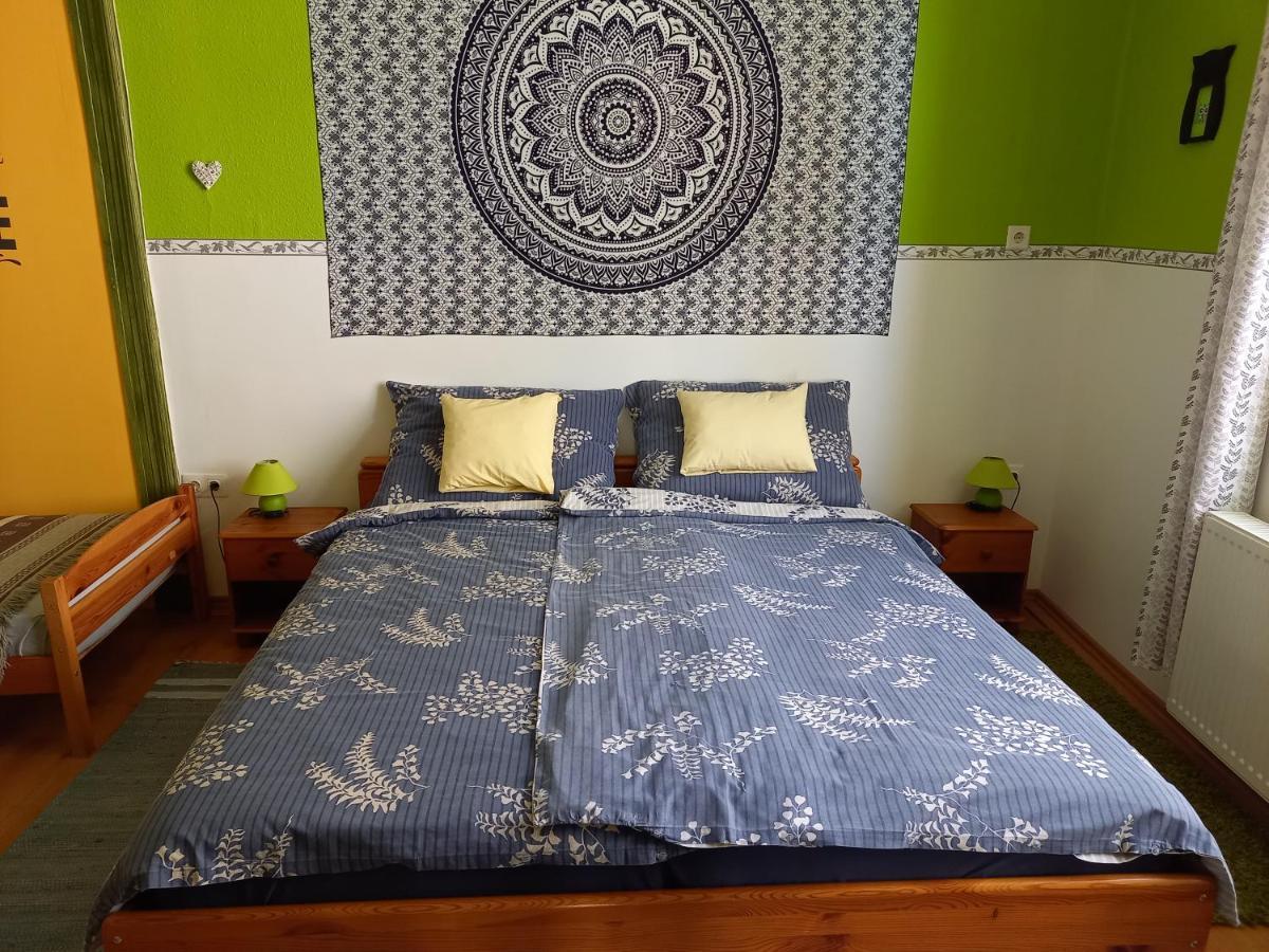 Gabor Vendeghaz Apartment Eger Luaran gambar