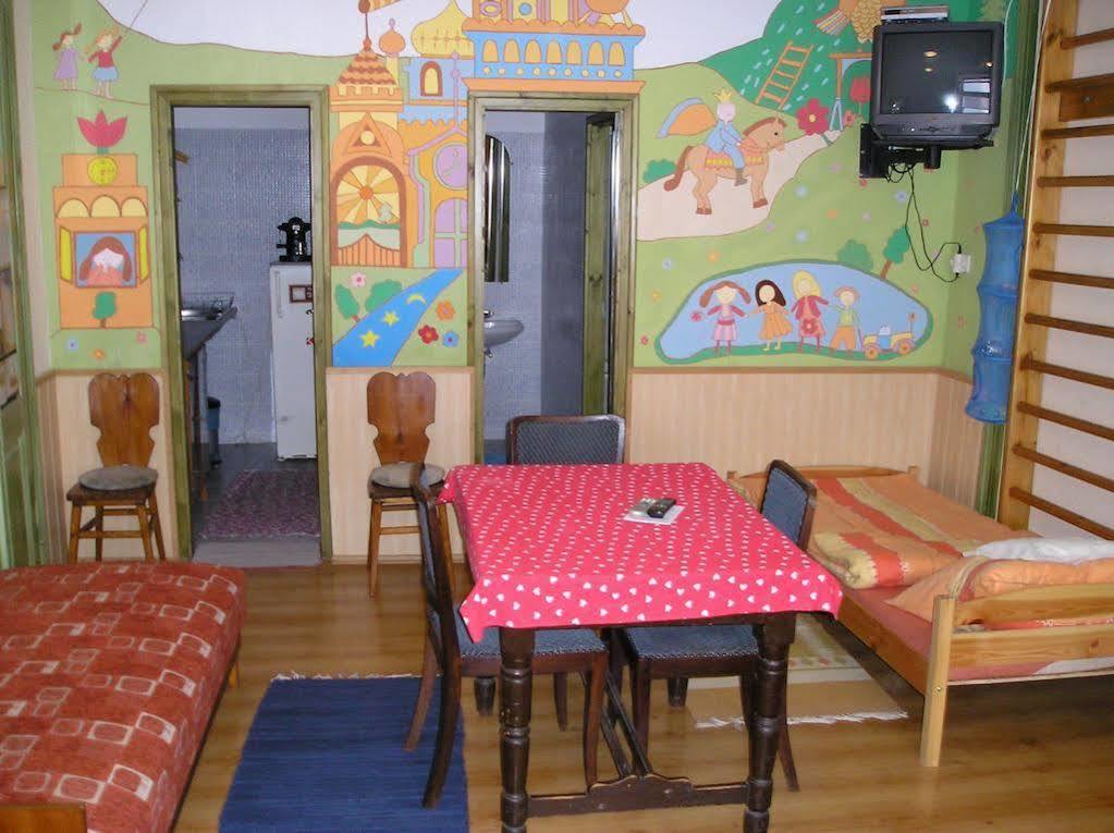 Gabor Vendeghaz Apartment Eger Luaran gambar